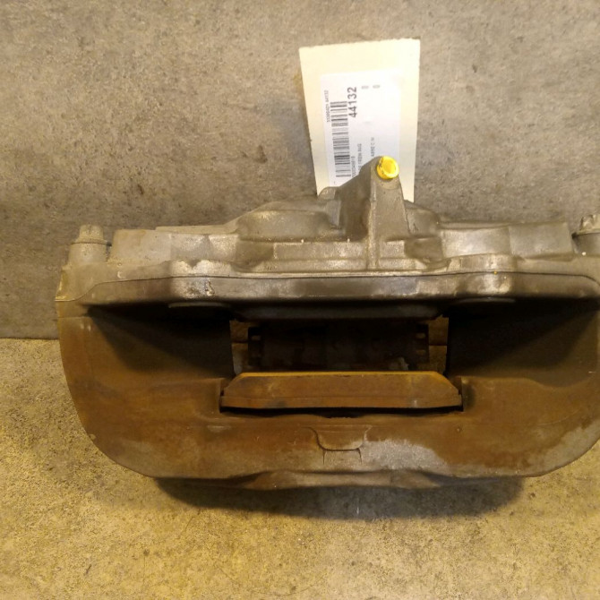 Etrier de frein avant gauche occasion MERCEDES CLASSE C IV 114219598 2