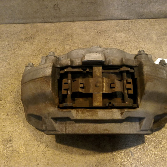 Etrier de frein avant droit occasion MERCEDES CLASSE C IV 114219698 1