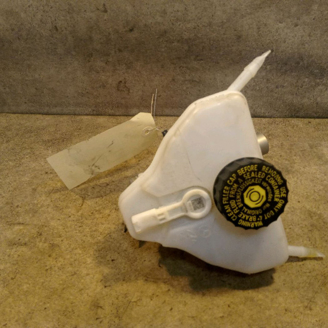 Maitre cylindre occasion MERCEDES CLASSE C IV 2134300000 1