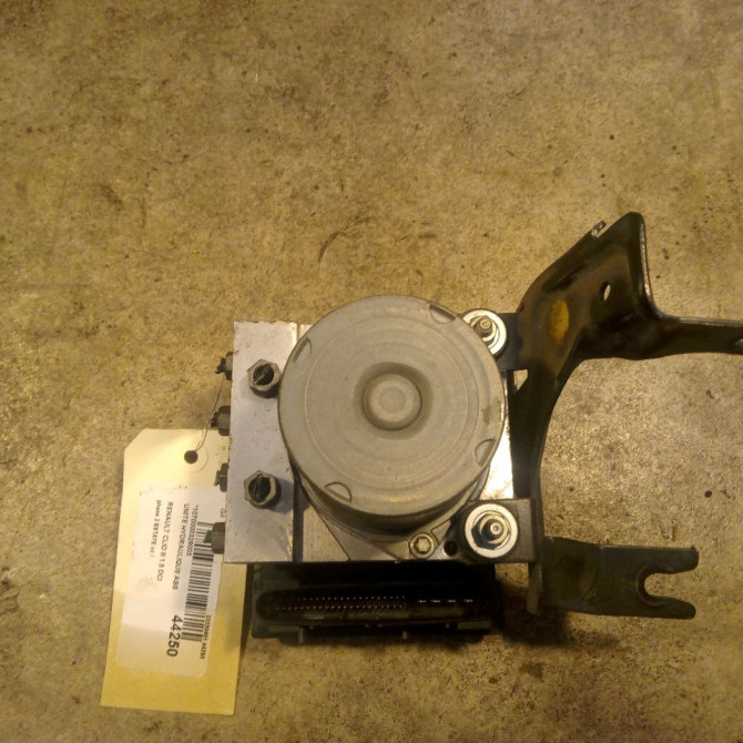 Unité hydraulique ABS occasion RENAULT CLIO III phase 2 ESTATE 03-2009->12-2014 1.5 DCI 85ch 8201135410 5