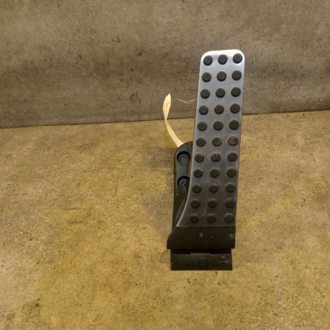 Potentiometre accelerateur occasion MERCEDES CLASSE C IV 1