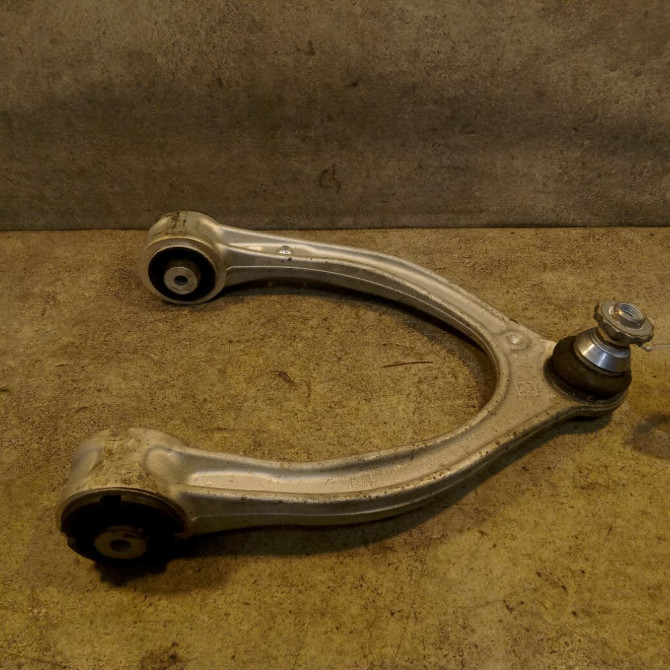 Triangle sup avg occasion MERCEDES CLASSE C IV 2053305501 1