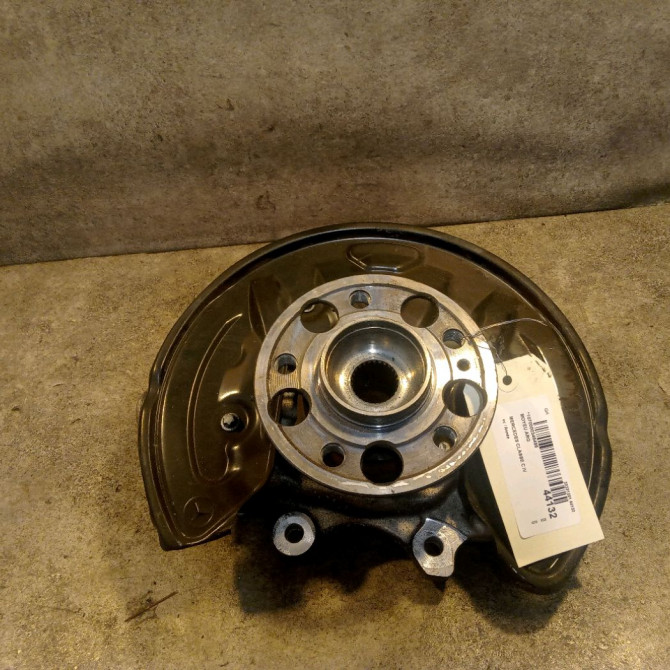 Moyeu arg occasion MERCEDES CLASSE C IV 2053570400 1