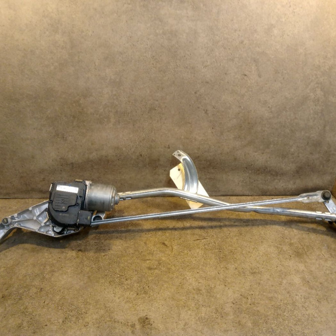 Moteur essuie-glace avant occasion MERCEDES CLASSE C IV 2138207902 2