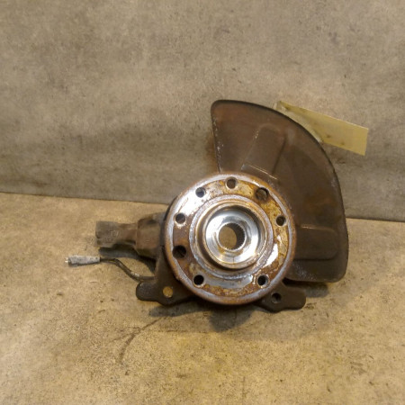 Moyeu avg occasion OPEL ZAFIRA II Phase 2 01-2008->12-2014 93178652