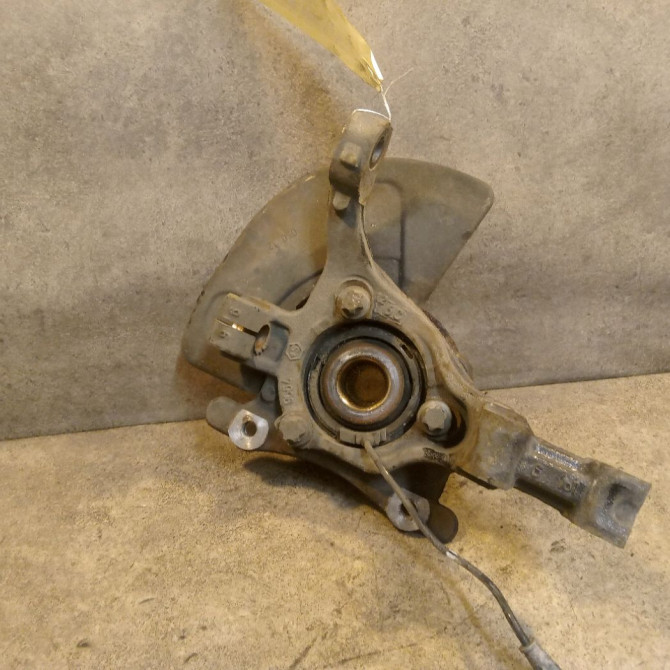 Moyeu avg occasion OPEL ZAFIRA II Phase 2 01-2008->12-2014 93178652 2