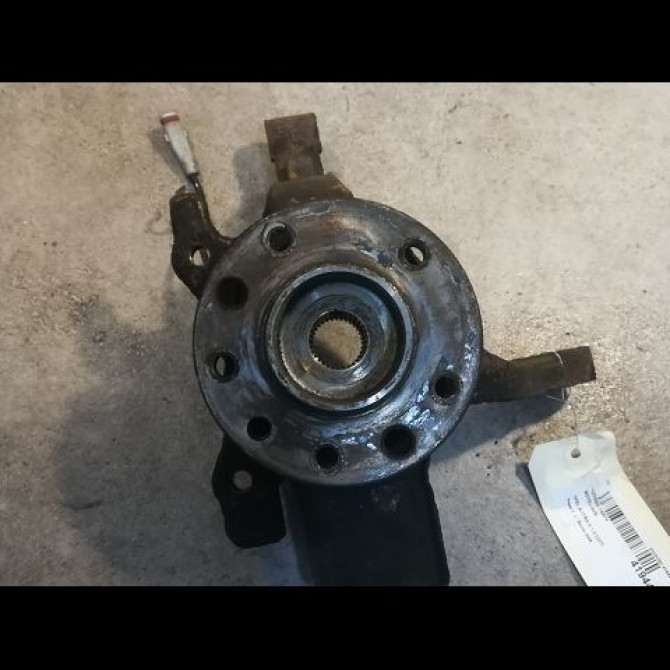 Moyeu avg occasion OPEL ASTRA III ASTRA III Phase 1 2004-04-01->2006-12-31 1.3 CDTI 93178652 1