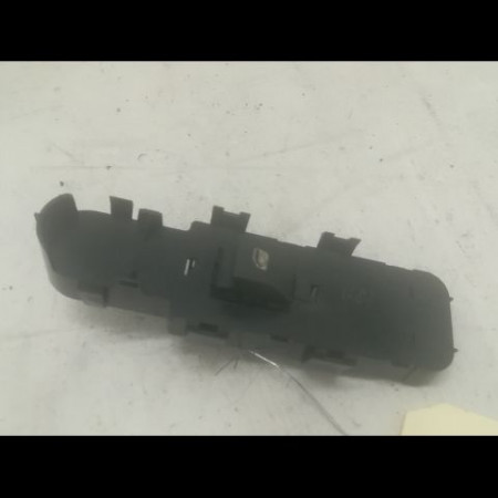 Commande lève-glace porte avant droite occasion CITROEN C4 I Phase 1 11-2004->07-2008 1.6 HDI 92ch 6554HF