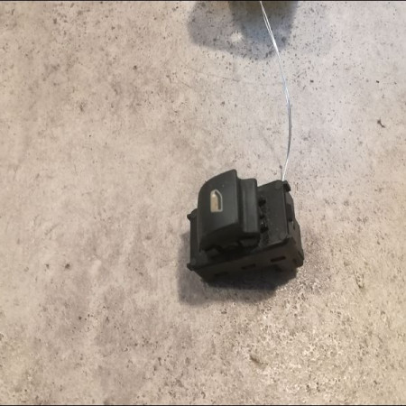 Commande lève-glace porte avant droite occasion CITROEN C4 I Phase 1 11-2004->07-2008 1.6 HDi 110ch 6554HF