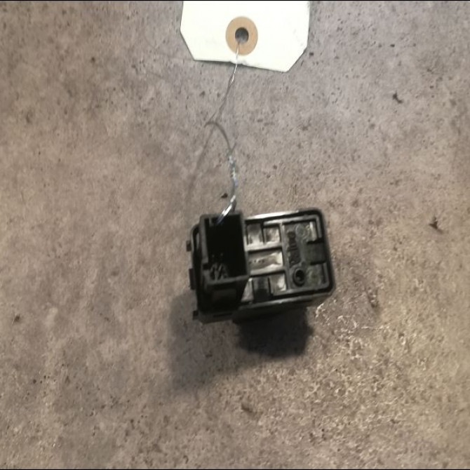 Commande lève-glace porte avant droite occasion CITROEN C4 I Phase 1 11-2004->07-2008 1.6 HDi 110ch 6554HF 2