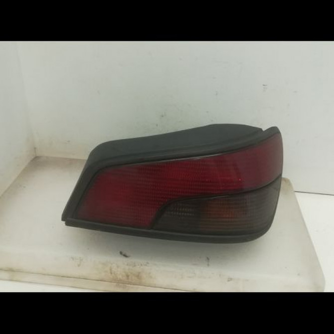Feu arrière droit occasion PEUGEOT 306 Phase 1 09-1994->03-1997 1.9 TD 635195 1
