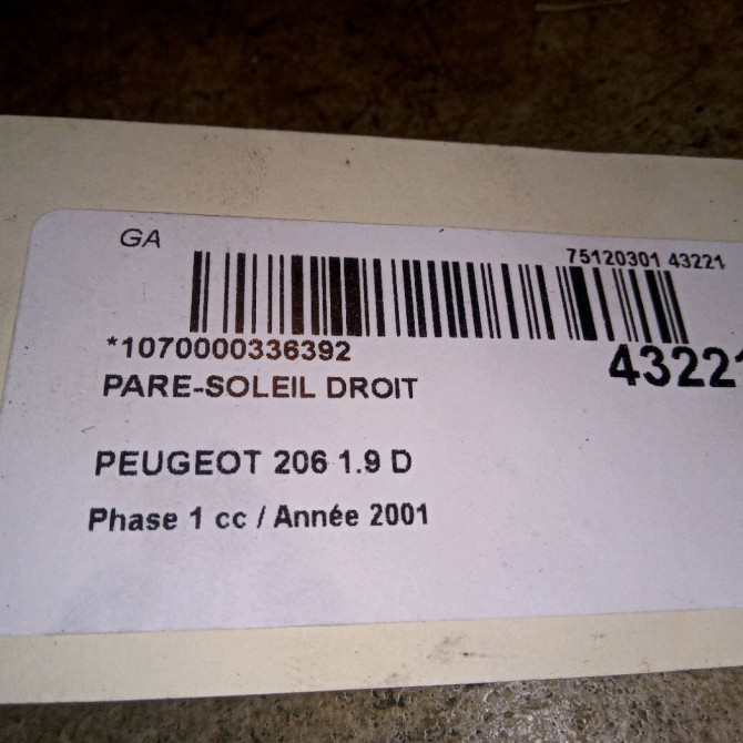Pare-soleil droit occasion PEUGEOT 206 Phase 1 09-1998->03-2009 1.9 D 8143HE 3
