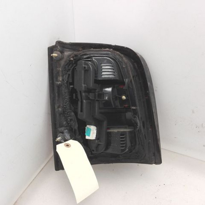 Feu arrière droit occasion NISSAN MICRA II Phase 1 10-1992->09-1996 1.0i B65505F301 2