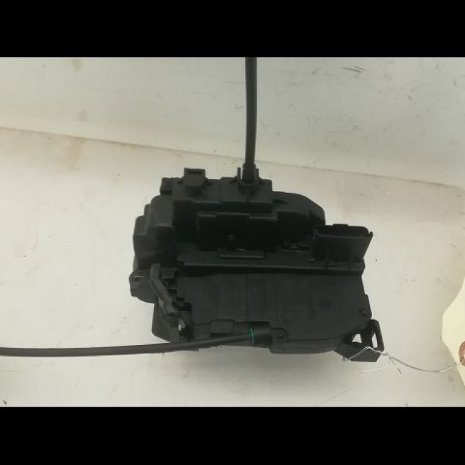 Serrure porte ard occasion RENAULT LAGUNA III Phase 1 10-2007->10-2010 1.5 DCI 825000003R 3