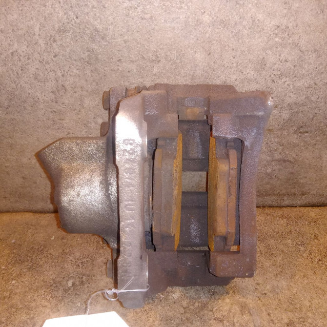 Etrier de frein avant droit occasion RENAULT TWINGO II Phase 1 06-2007->11-2011 1.2i 16v 75ch 1