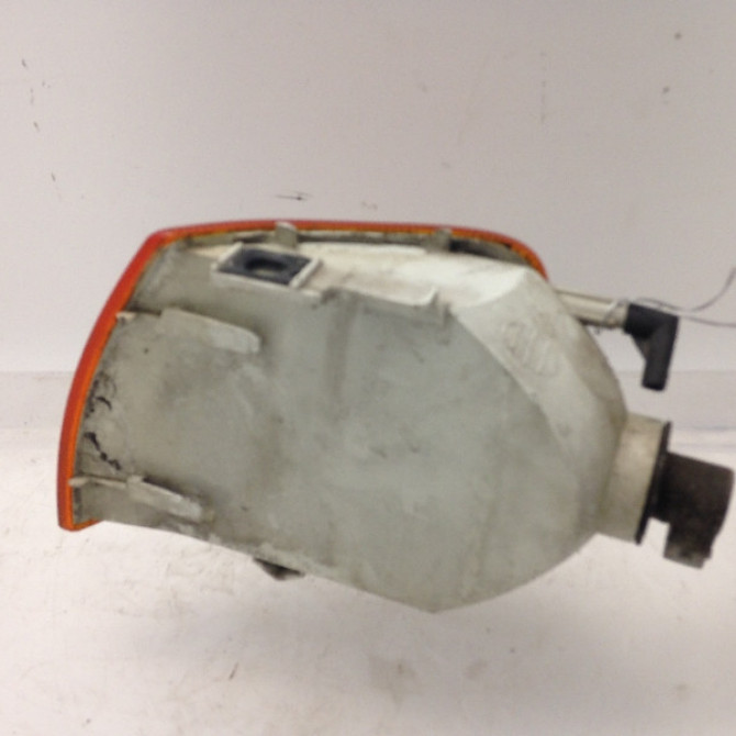 Clignotant droit occasion VOLKSWAGEN POLO III Phase 1 10-1994->11-1999 1.4 6N0953042C 2