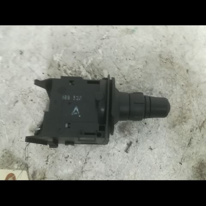 Commande clignotant occasion RENAULT SCENIC II Phase 1 03-2004->09-2006 1.5 DCI 80ch 7701060398 2