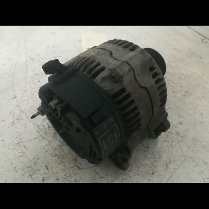 Alternateur occasion VOLKSWAGEN POLO III Phase 1 10-1994->11-1999 1.4 28903018F 2