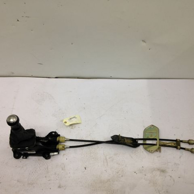 Tringlerie boite occasion TOYOTA YARIS III YARIS III Phase 1 2011-03-01->2015-04-30 1