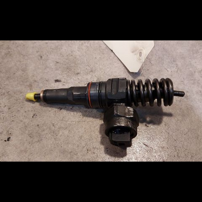 Injecteur occasion VOLKSWAGEN PASSAT IV Phase 1 10-1996->10-2000 1.9 TDI 115ch 45130073T 2