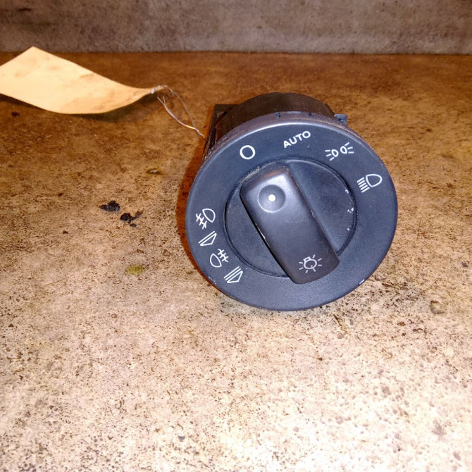 Interrupteur commande de phares occasion AUDI A4 II Phase 2 09-2004->04-2008 1.9 TDI 115ch 4E0953513K4PK 1