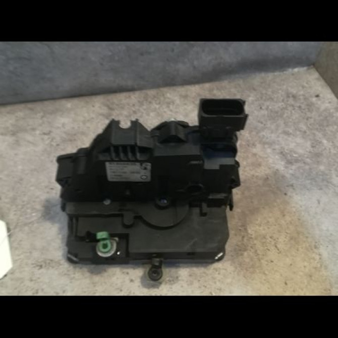 Serrure porte avg occasion FIAT PUNTO EVO III Phase 1 10-2009->12-2013 1.3 MULTIJET 75ch 51858835 2