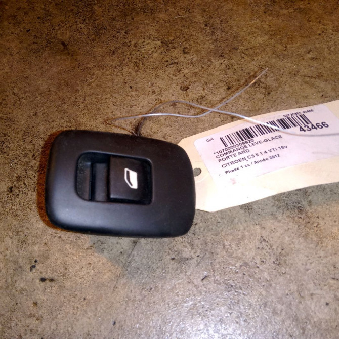 Commande leve-glace porte arrière droite occasion CITROEN C3 II Phase 1 11-2009->02-2013 1.4 VTi 16v 95ch 98012514XT 1