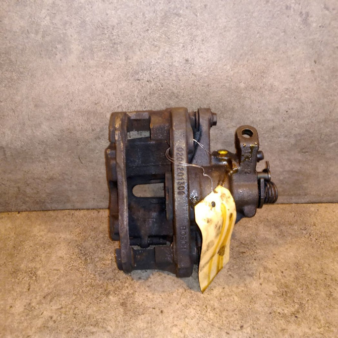 Etrier de frein avant gauche occasion CITROEN C5 I Phase 1 03-2001->09-2004 1.8i 16v 4400L4 2