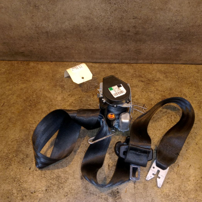 Ceinture avant droite occasion FIAT PUNTO EVO III Phase 1 10-2009->12-2013 1.3 MULTIJET 75ch 1