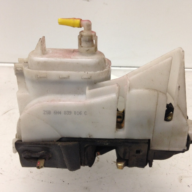 Serrure porte ard occasion VOLKSWAGEN POLO III Phase 2 11-1999->12-2001 1.4 6N4839016C 1