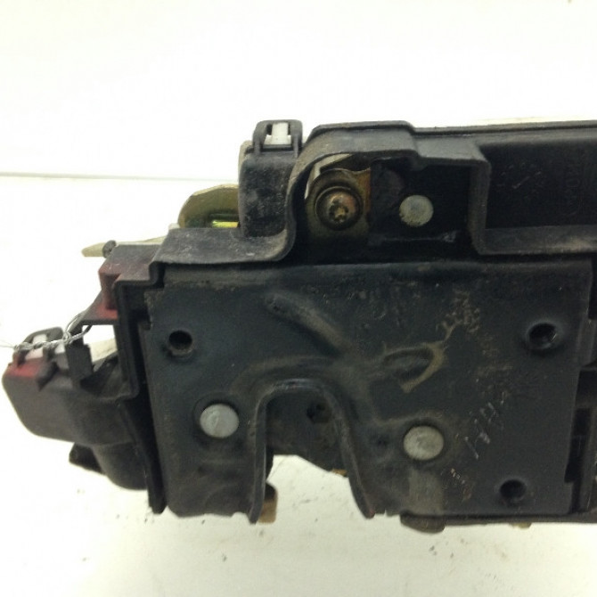 Serrure porte ard occasion VOLKSWAGEN POLO III Phase 2 11-1999->12-2001 1.4 6N4839016C 2