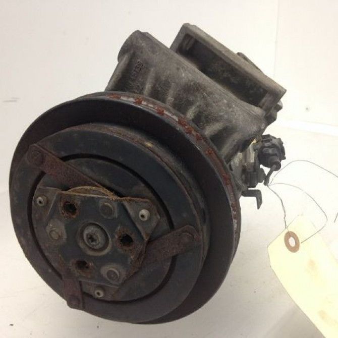 Compresseur air conditionne occasion NISSAN ALMERA TINO Phase 1 07-2000->04-2003 2.2 VDI 92600BN311 1