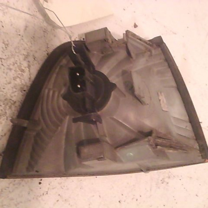 Clignotant gauche occasion B.M.W. SERIE 3 III Phase 1 01-1991->04-1998 82199403095 2