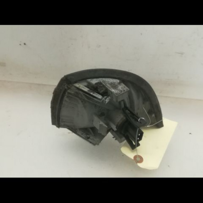 Clignotant droit occasion B.M.W. SERIE 3 III Phase 1 01-1991->04-1998 325tds 82199403096 2