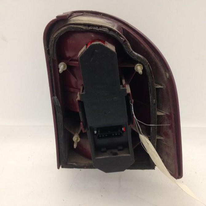 Feu arrière gauche occasion FORD MONDEO I Phase 2 10-1996->09-2000 1.8 TD 1090090 2