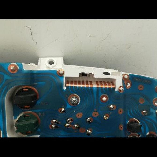 Compteur occasion MAZDA 626 II Phase 3 11-1987->01-1992 4