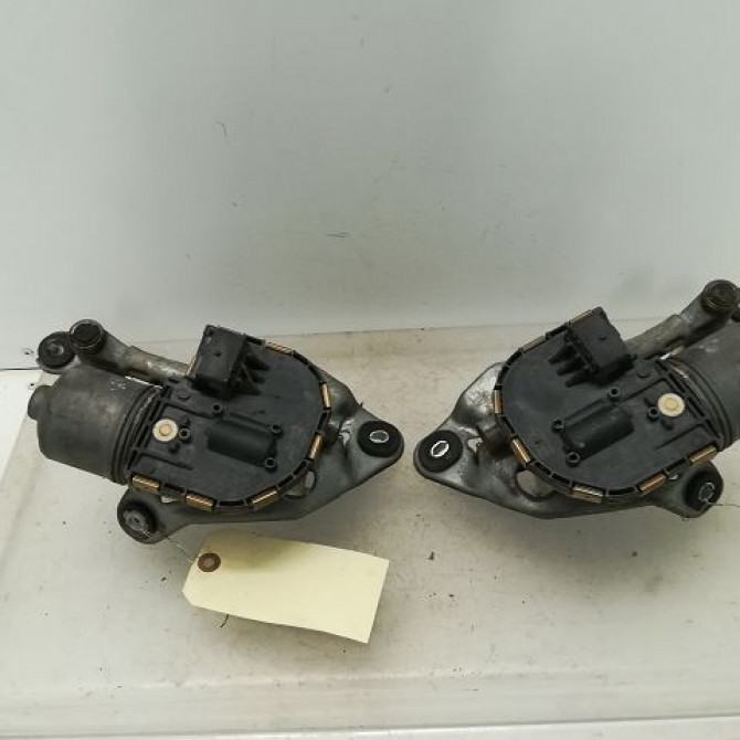 Moteur essuie-glace avant occasion PEUGEOT 407 Phase 1 04-2004->07-2008 1.6 HDI 16v 2