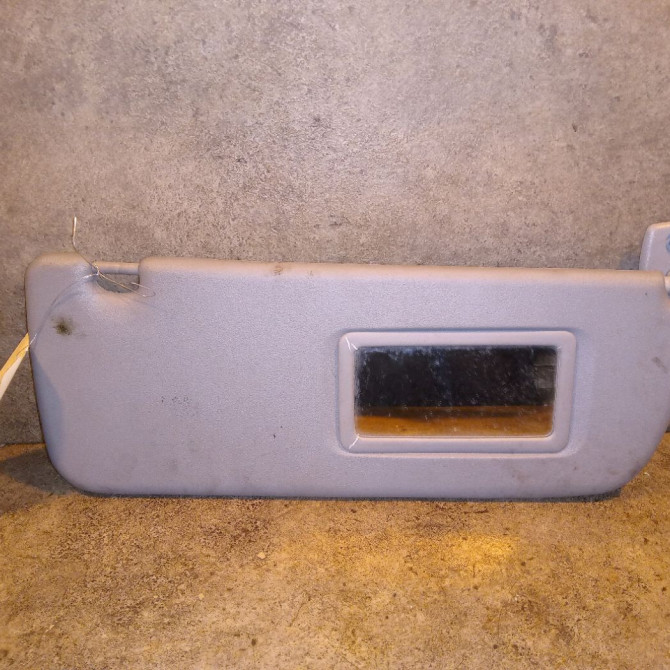 Pare-soleil droit occasion PEUGEOT 306 Phase 2 04-1997->03-2002 2.0 HDI 8143L2 2