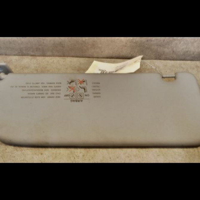 Pare-soleil droit occasion PEUGEOT 306 Phase 2 04-1997->03-2002 2.0 HDI 8143L2 1