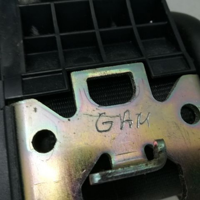 Ceinture avant gauche occasion VOLKSWAGEN PASSAT IV Phase 2 10-2000->03-2005 2.5 TDI V6 150ch 3B1857705HPNA 4