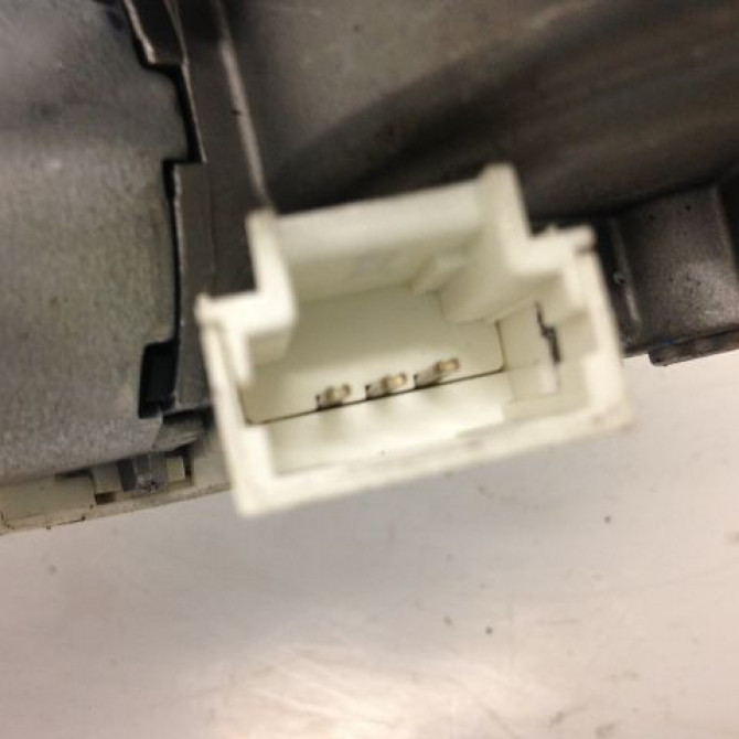 Moteur essuie-glace arrière occasion CITROEN C3 I Phase 2 10-2005->12-2010 1.4 HDi 70ch 00006405J9 3