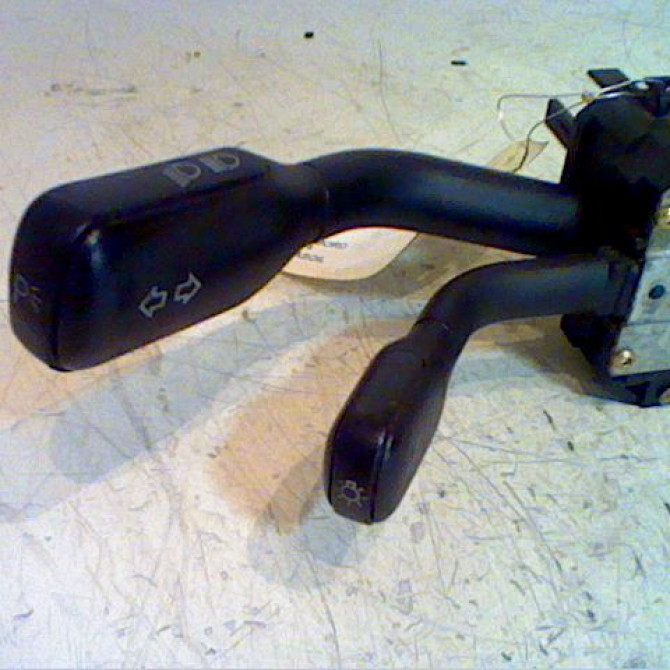 Bloc commodos occasion AUDI A6 II Phase 2 07-2001->05-2004 2