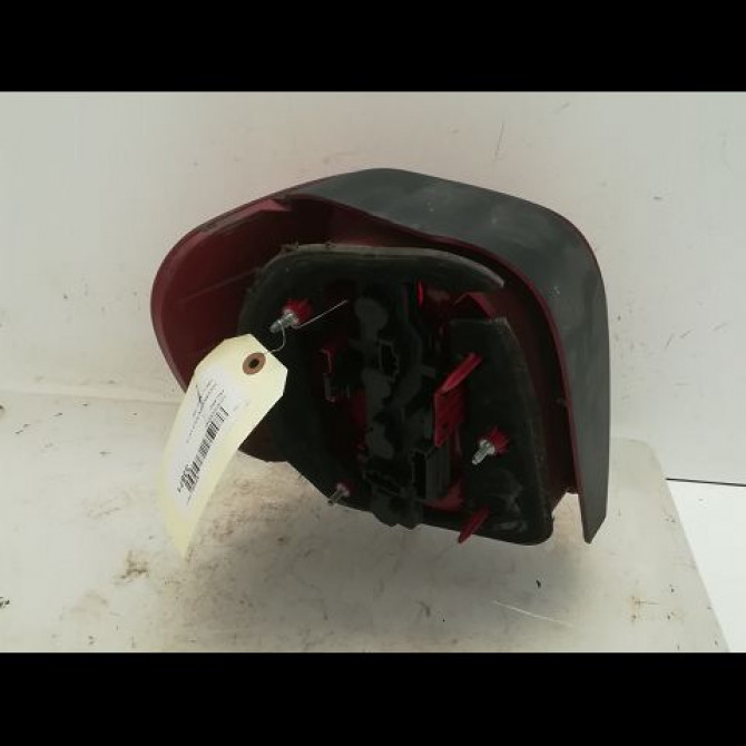 Feu arrière droit occasion VOLKSWAGEN POLO III Phase 2 11-1999->12-2001 1.4 6N0945096H 2