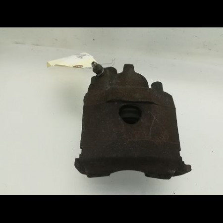 Etrier de frein avant droit occasion VOLKSWAGEN POLO III Phase 2 11-1999->12-2001 1.4 6N0615124E