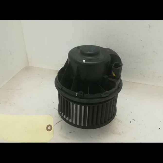 Ventilateur de chauffage occasion FORD FOCUS II Phase 1 09-2004->12-2007 1.8 TDCI 115ch 1379568 1