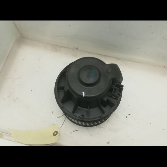 Ventilateur de chauffage occasion FORD FOCUS II Phase 1 09-2004->12-2007 1.8 TDCI 115ch 1379568 2
