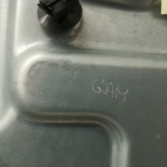 Mecanisme leve-glace arrière droit occasion FORD CMAX I Phase 2 03-2007->09-2010 1.6 TDCI 16v 90ch 1738648 3