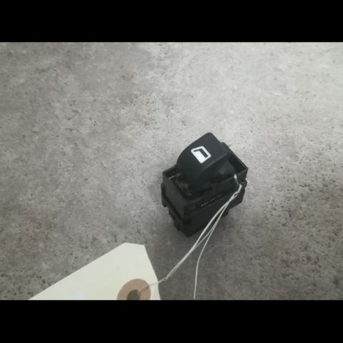 Commande leve-glace porte arrière gauche occasion PEUGEOT 206 Phase 1 09-1998->03-2009 2.0 HDI 1