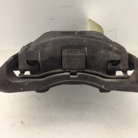 Etrier de frein avant droit occasion AUDI A6 II Phase 2 07-2001->05-2004 4F0615124