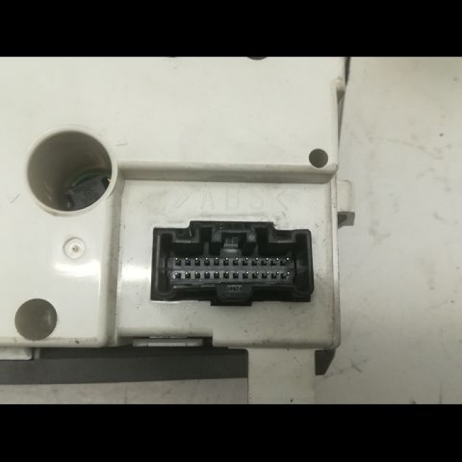 Commande de chauffage occasion MAZDA 3 I phase 2 07-2006->06-2009 1.6 D 110ch BS3L61190E 3